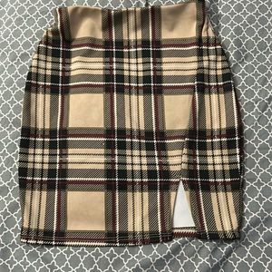 Plaid mini skirt